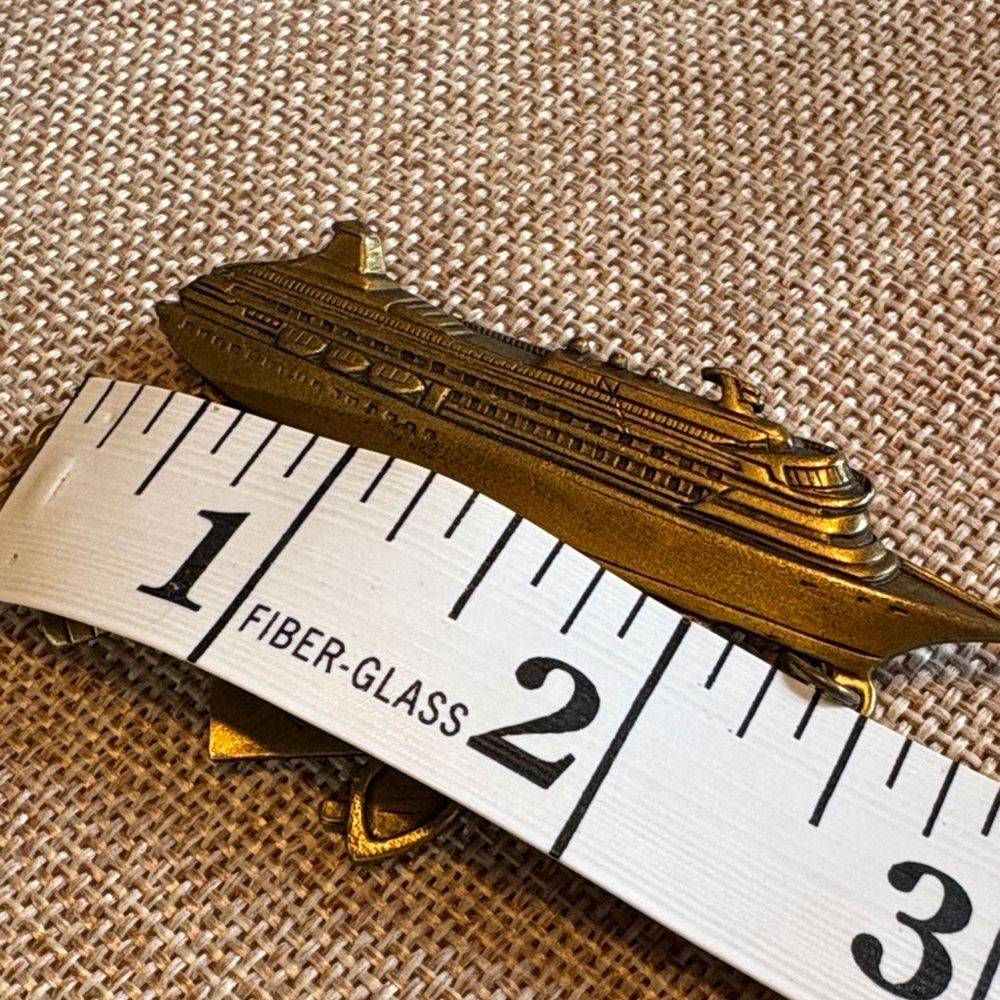 JJ Cruise Ship Brooch with Gold Charms - Picture 5 of 6